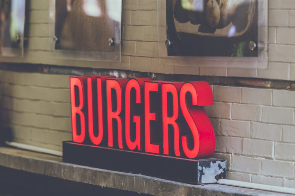 Lire la suite à propos de l’article La différence entre fast food et restaurant de burger artisanal