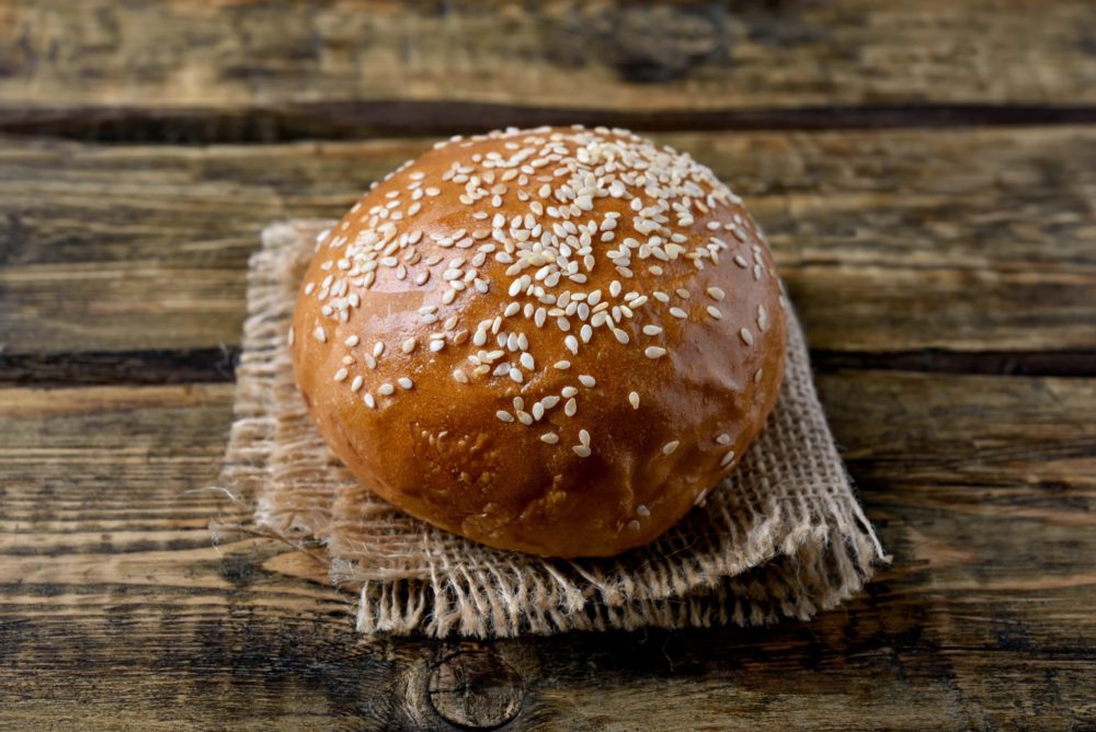 Lire la suite à propos de l’article Les meilleurs pains à burger végétaliens